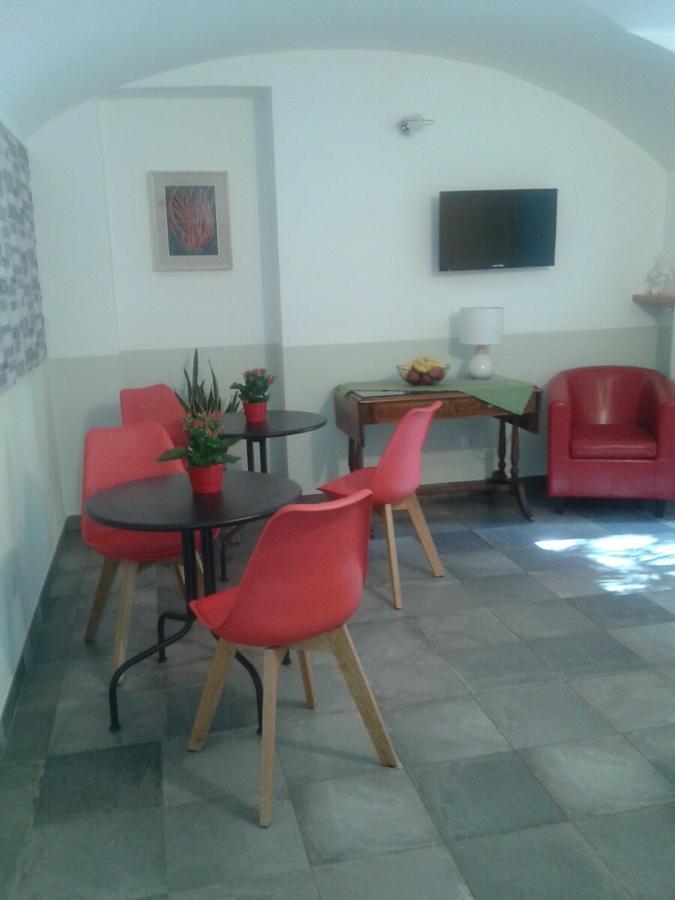 Hotel Malta Милано Екстериор снимка